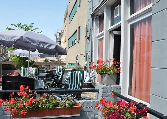 Auberge de jeunesse / Youth Bréda