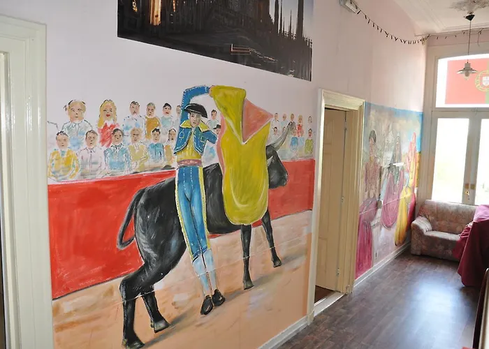 Auberge de jeunesse / Youth *