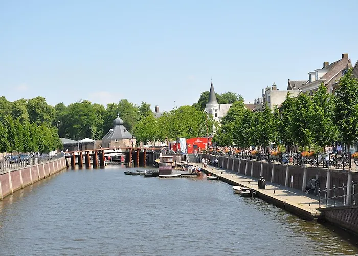 Хостел / Youth